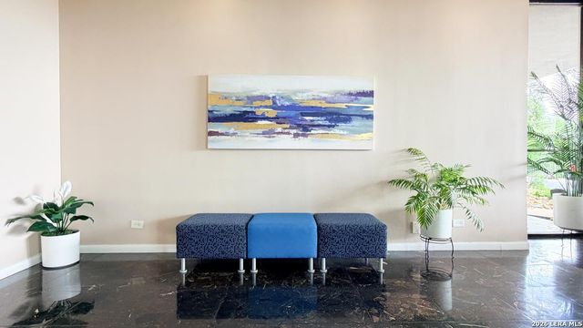 7039 San Pedro Ave Apt 1005, San Antonio, TX 78216