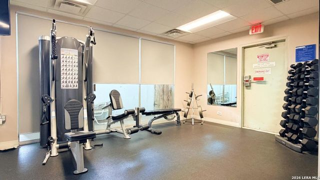 7039 San Pedro Ave Apt 1005, San Antonio, TX 78216