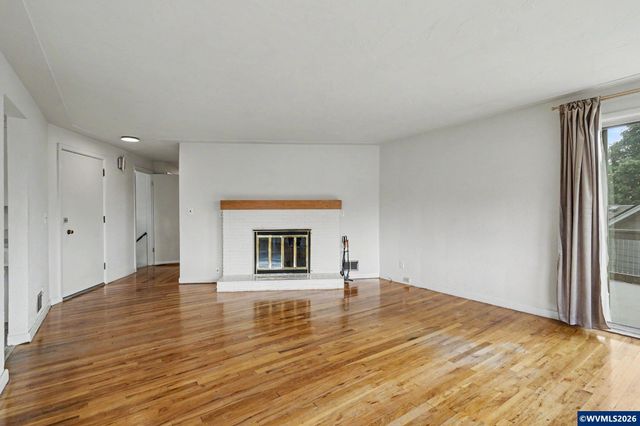 1190 Belaire Dr NW, Salem, OR 97304