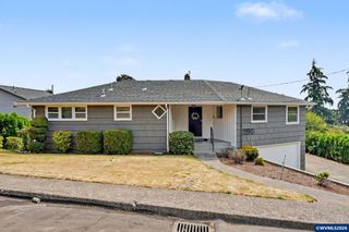 1190 Belaire Dr NW, Salem, OR 97304