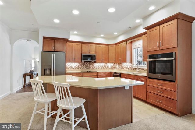 13428 MARQUISE DR, Hagerstown, MD 21742