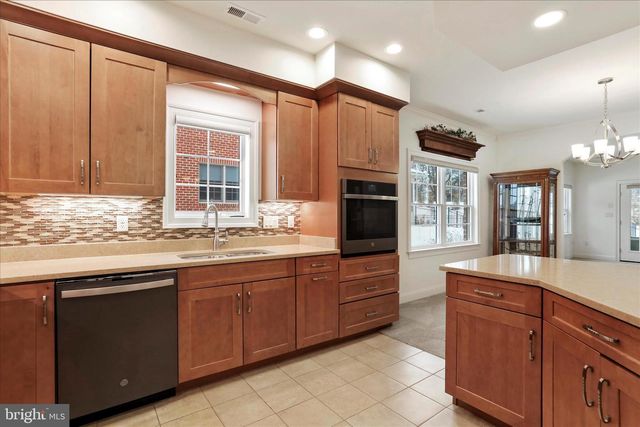 13428 MARQUISE DR, Hagerstown, MD 21742