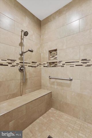 13428 MARQUISE DR, Hagerstown, MD 21742