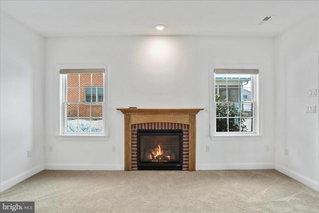 13428 MARQUISE DR, Hagerstown, MD 21742