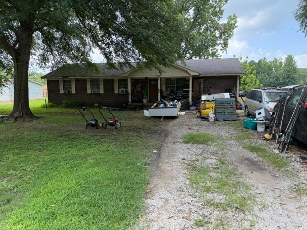 2625 POOLE RD, Unincorporated, TN 38057