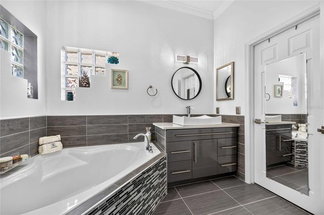 4251 TENNYSON WAY, Venice, FL 34293