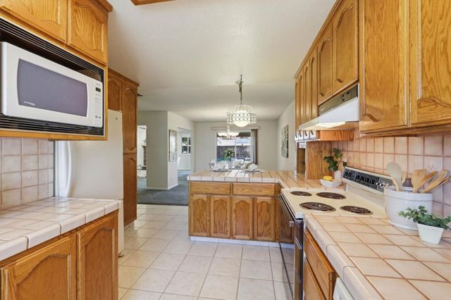 383 Southside Drive, San Jose, CA 95111