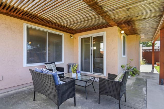 383 Southside Drive, San Jose, CA 95111