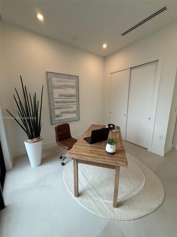 3200 Thomas Ave, Miami, FL 33133