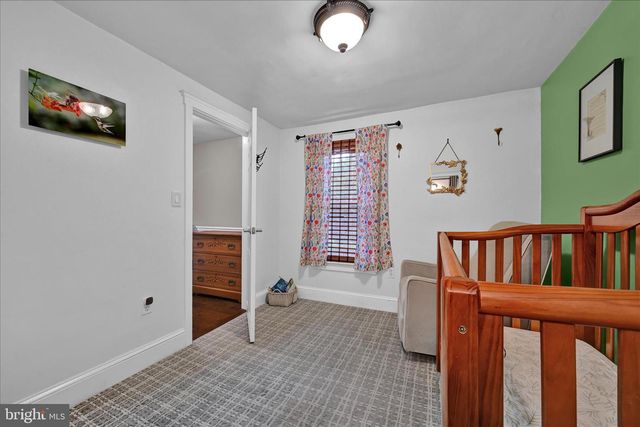 536 W HIGH ST, Manheim, PA 17545