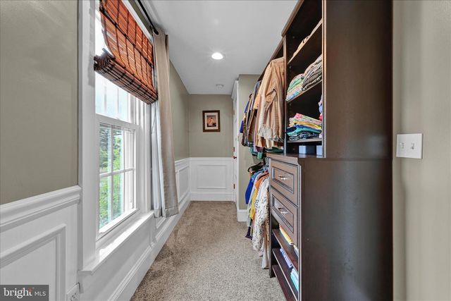 536 W HIGH ST, Manheim, PA 17545