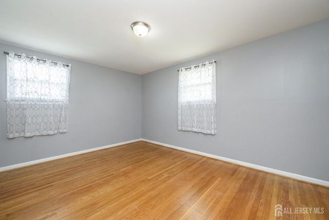 326 Harrison Avenue, Beverly, NJ 08010