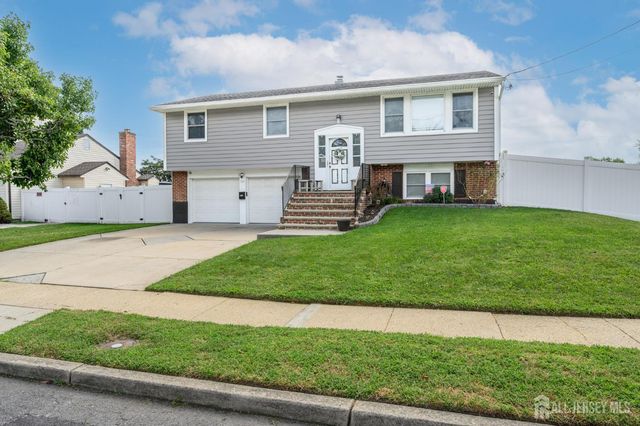 326 Harrison Avenue, Beverly, NJ 08010