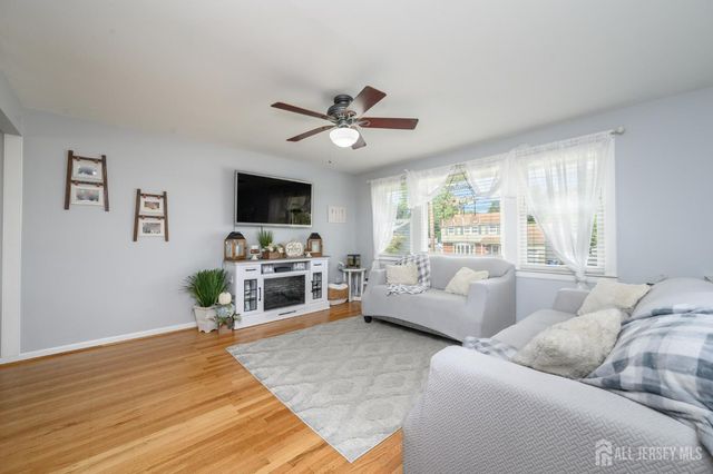 326 Harrison Avenue, Beverly, NJ 08010