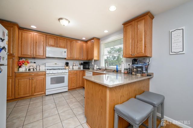 326 Harrison Avenue, Beverly, NJ 08010