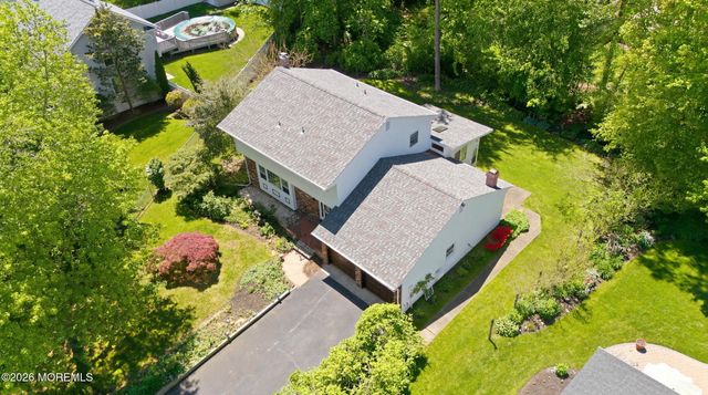 7 Oakland Road, Old Bridge, NJ 08857