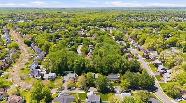 7 Oakland Road, Old Bridge, NJ 08857