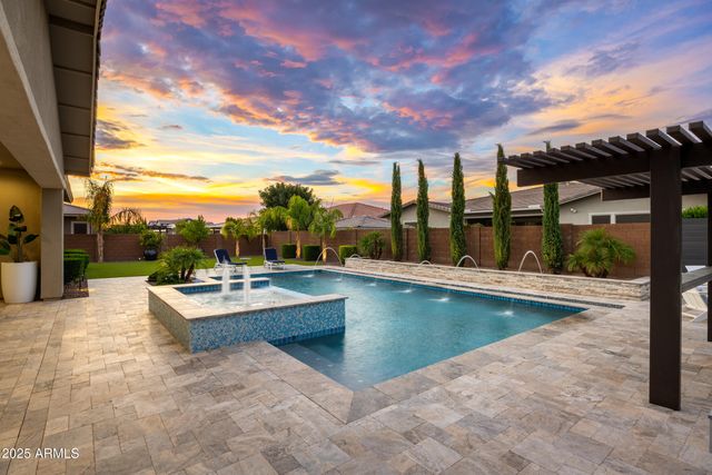 10420 E TRILLIUM Avenue, Mesa, AZ 85212