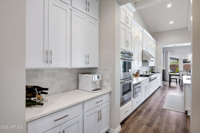 10420 E TRILLIUM Avenue, Mesa, AZ 85212