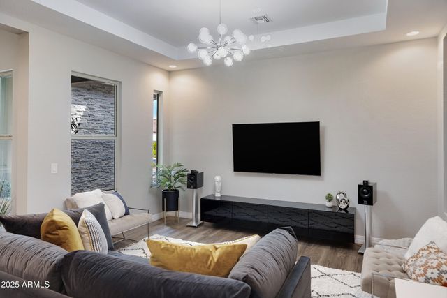 10420 E TRILLIUM Avenue, Mesa, AZ 85212