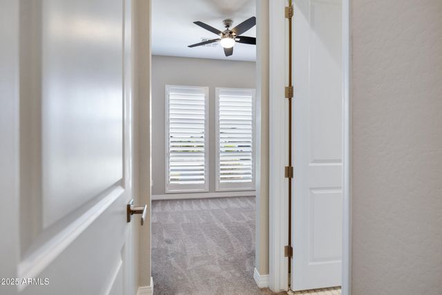 10420 E TRILLIUM Avenue, Mesa, AZ 85212