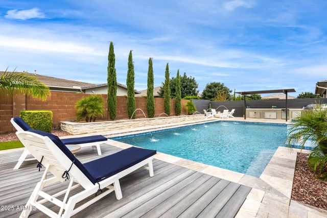 10420 E TRILLIUM Avenue, Mesa, AZ 85212