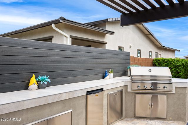 10420 E TRILLIUM Avenue, Mesa, AZ 85212