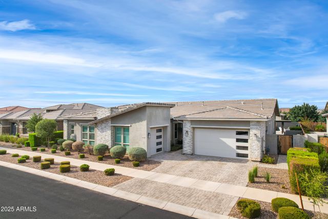 10420 E TRILLIUM Avenue, Mesa, AZ 85212