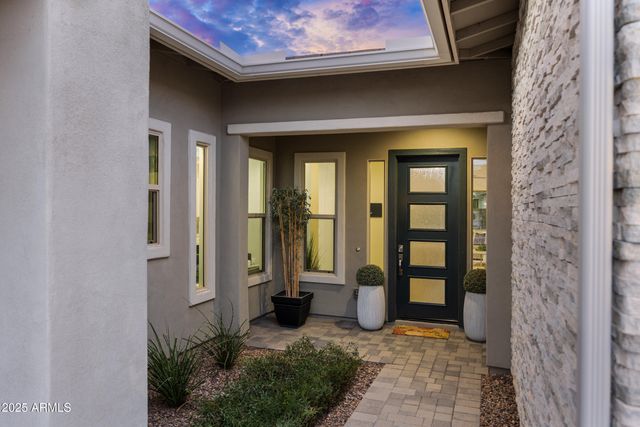 10420 E TRILLIUM Avenue, Mesa, AZ 85212