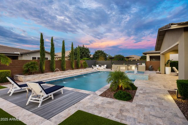 10420 E TRILLIUM Avenue, Mesa, AZ 85212