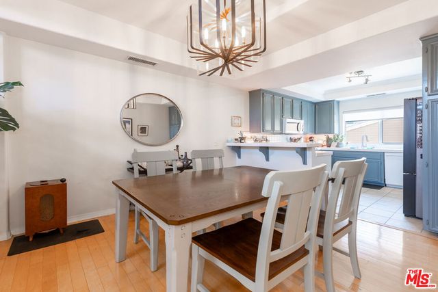 10924 Bloomfield Street 6, North Hollywood, CA 91602