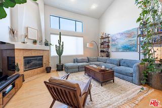 10924 Bloomfield Street 6, North Hollywood, CA 91602