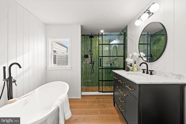 2308 CHRISTIAN ST, Philadelphia, PA 19146