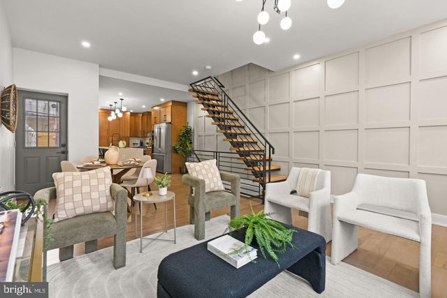 2308 CHRISTIAN ST, Philadelphia, PA 19146
