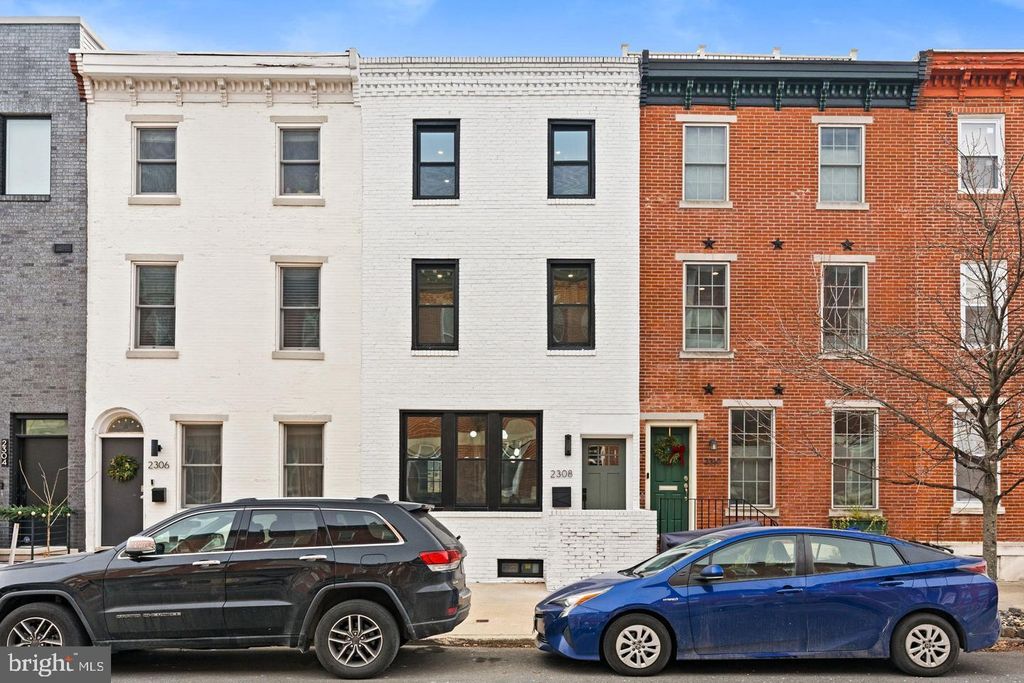2308 CHRISTIAN ST, Philadelphia, PA 19146