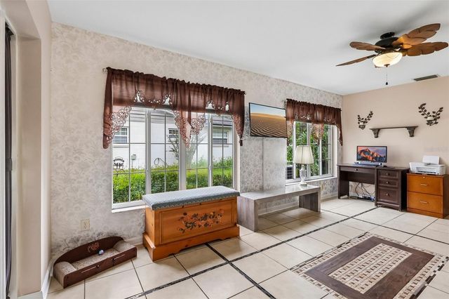 37350 OAK LANE, Umatilla, FL 32784