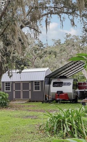 37350 OAK LANE, Umatilla, FL 32784