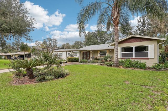 37350 OAK LANE, Umatilla, FL 32784