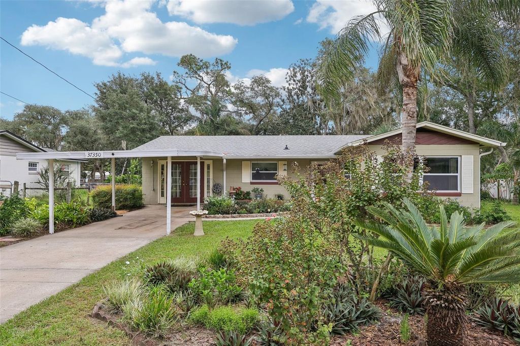 37350 OAK LANE, Umatilla, FL 32784