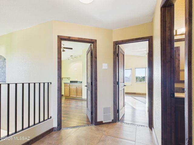 9537 N Albatross Drive, Tucson, AZ 85742