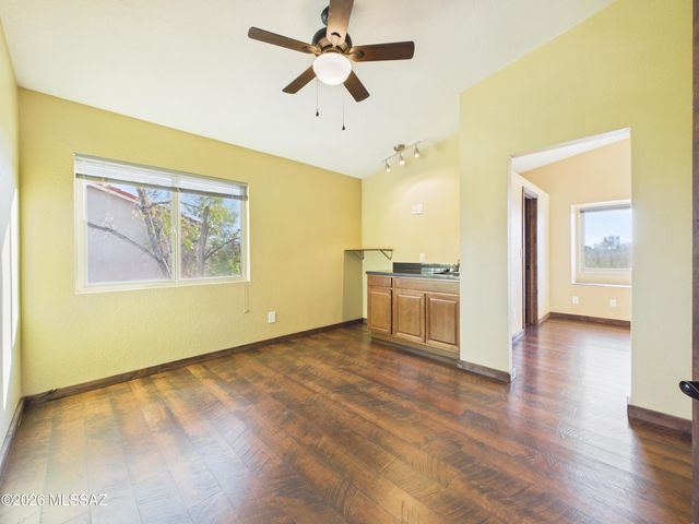 9537 N Albatross Drive, Tucson, AZ 85742