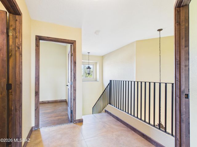 9537 N Albatross Drive, Tucson, AZ 85742