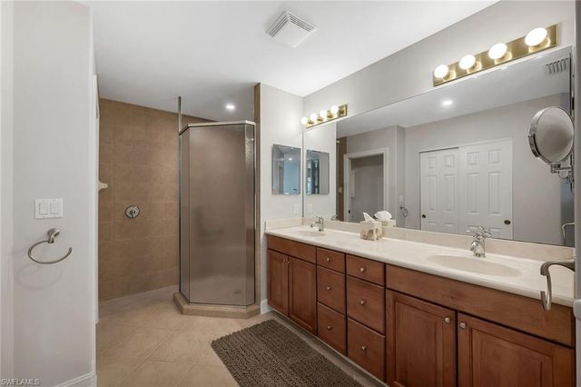 1285 Rialto WAY 102, Naples, FL 34114