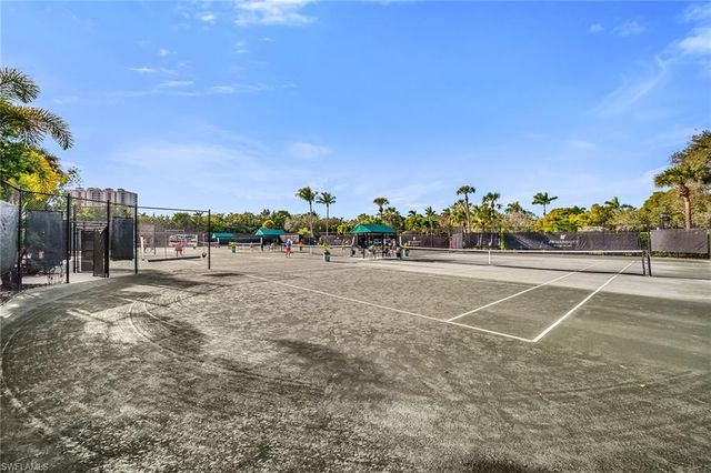 1285 Rialto WAY 102, Naples, FL 34114