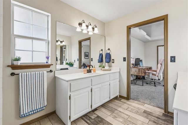 19508 Danforth Farms Boulevard, Edmond, OK 73012