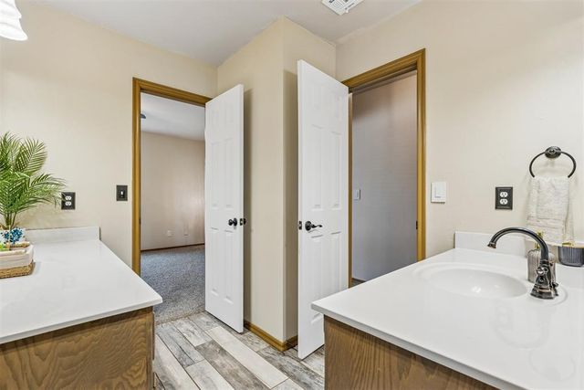 19508 Danforth Farms Boulevard, Edmond, OK 73012