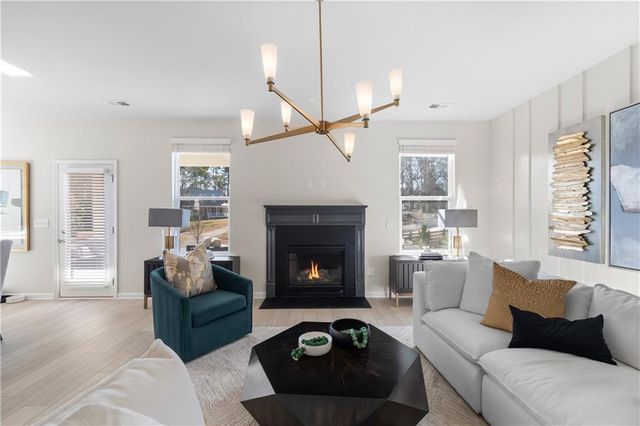 273 Abbotts Crossing Circle, Conyers, GA 30094