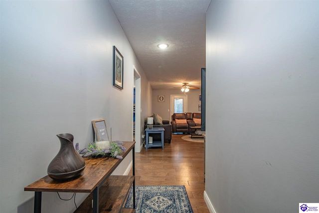 280 Nancy Drive, Elizabethtown, KY 42701