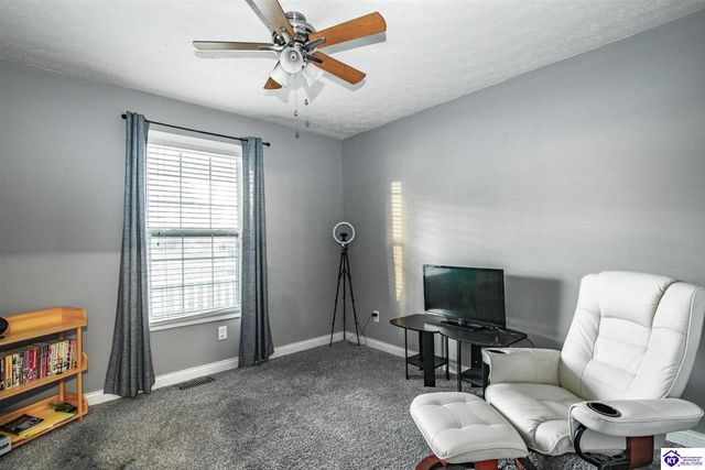 280 Nancy Drive, Elizabethtown, KY 42701