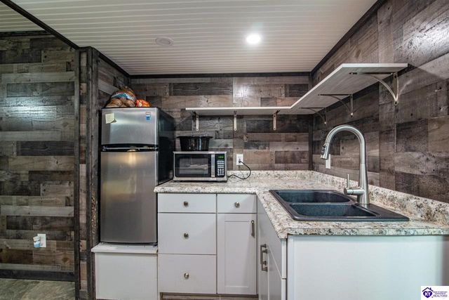 280 Nancy Drive, Elizabethtown, KY 42701